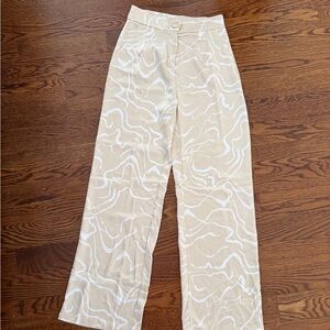 4th & Reckless Beige and White Patterned Satin Pants